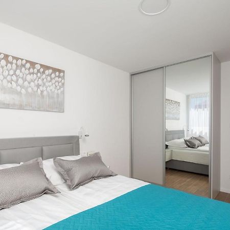 New & Modern Apartment Aa Сплит Экстерьер фото